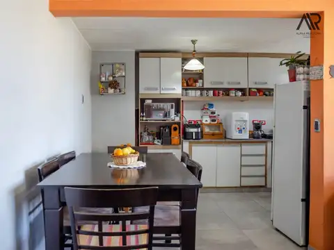 Apartamento en venta c/ cochera en Reserva del Este