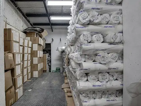 Galpon en Venta 23  mts Fondo