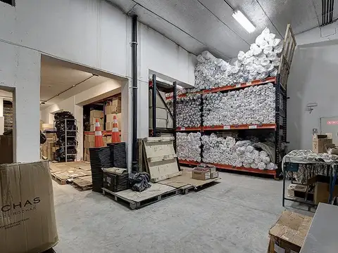 Boedo depósito en venta 250M2