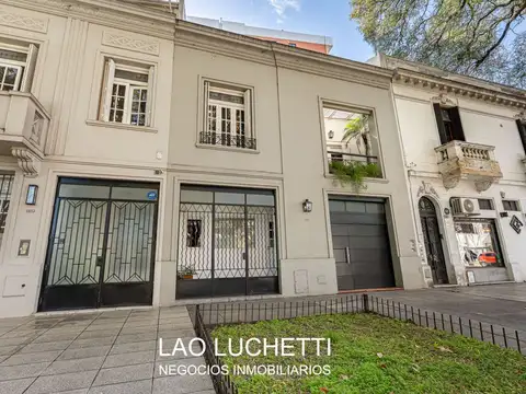 VENTA! CASA 5 AMBIENTES - PILETA Y TERRAZA! MELIAN Y PAMPA!!