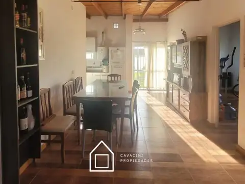 Casa 3 ambientes con 1 baño