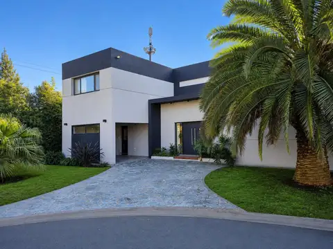 Casa en Venta en El Aromo, USD 290.000