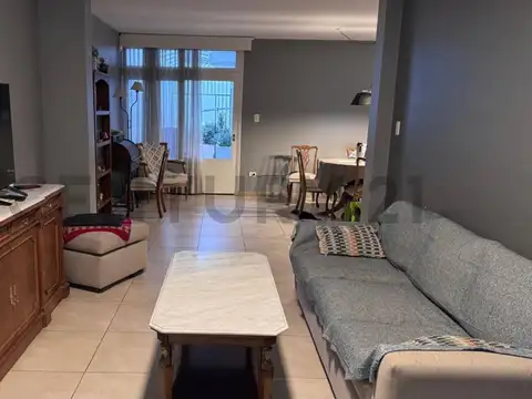 25 de Mayo 100