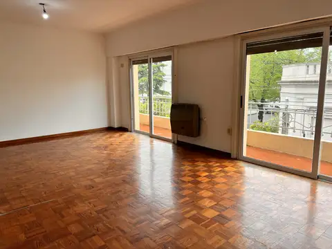 Departamento en Alquiler de 4 dormitorios