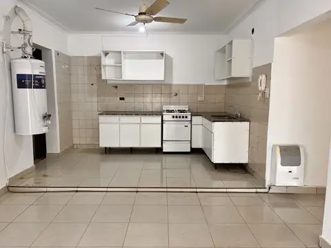 Departamento en Alquiler con 1 cocheras