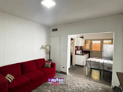 Depto Tipo Casa 3 ambientes con 1 baño
