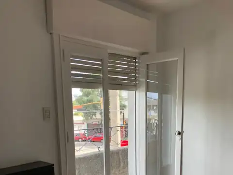 Casa - Venta - Argentina, La Matanza - AV GRAL MOSCONI 1461