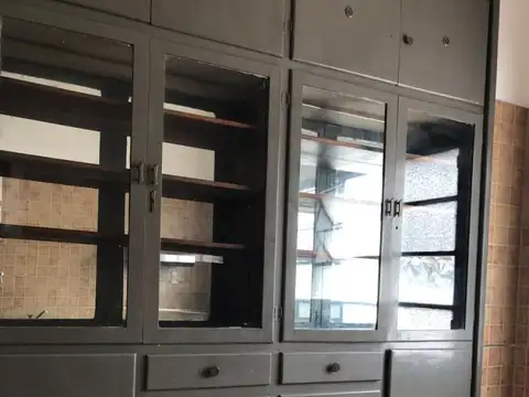 Casa - Venta - Argentina, La Matanza - AV GRAL MOSCONI 1461