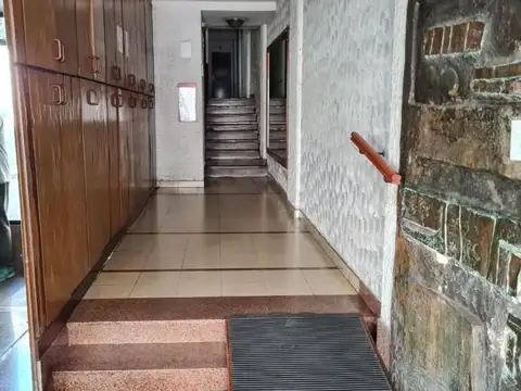 VENTA DEPARTAMENTO 2 AMBIENTES SAN CRISTOBAL - APTO CREDITO Y FINANCIACIÓN - BAJAS EXPENSAS