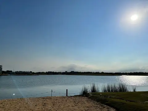 Puertos del Lago - Acacias 100