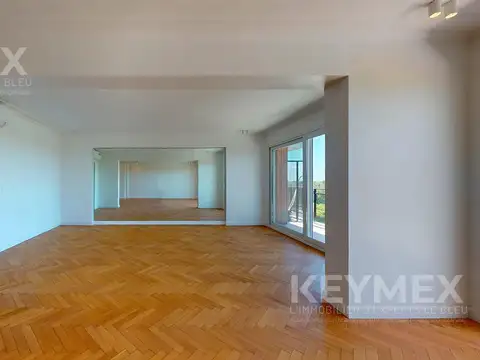 Departamento en Alquiler con 2 cocheras