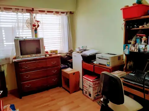 CASA EN WILLIAM MORRIS, EXCELENTE PROPIEDAD