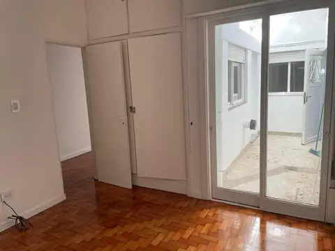 Depto Tipo Casa en Alquiler de 1 dormitorio