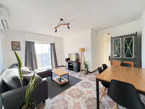 Venta Depto 3 amb con balcón en Muñiz