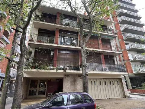 Departamento en alquiler MARTINEZ CENTRO 2amb con patio bajas expensas