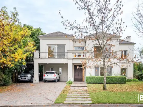 Casa en Venta de 4 dormitorios