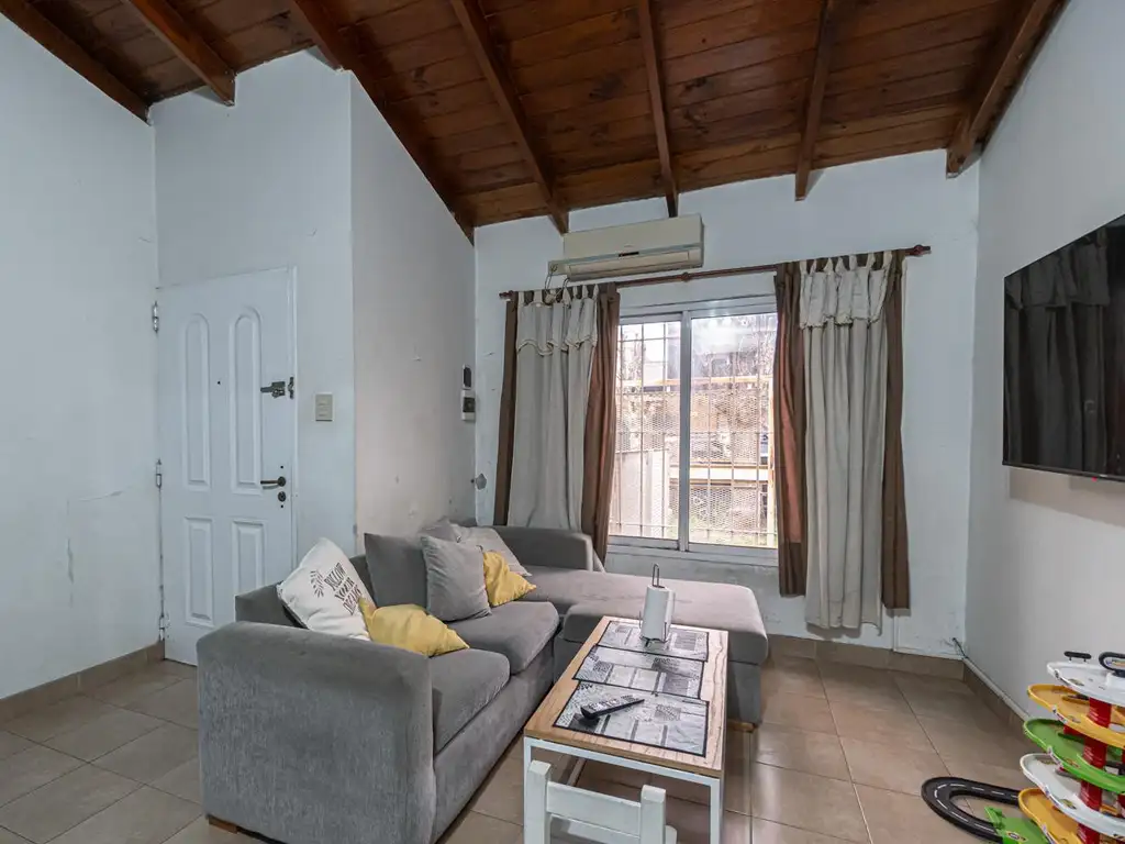 JEAN JAURES al 2300, MALAVER, VILLA BALLESTER ZONA NORTE