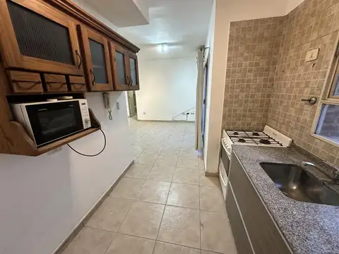 Departamento 2 ambientes con 1 baño