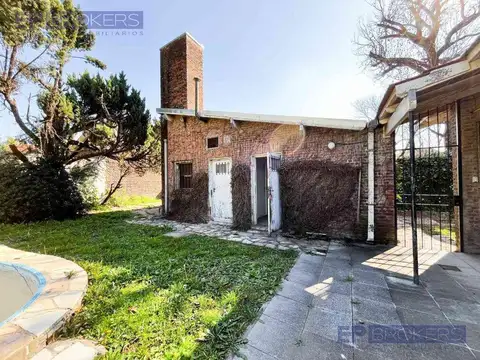 Venta Casa Gran Lote en Hurlingham BARRIO INGLES