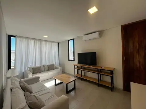 Casa 6 ambientes con 4 baños