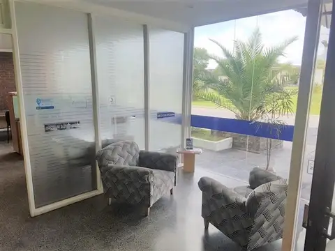 Local Comercial En Mar De Ajó.