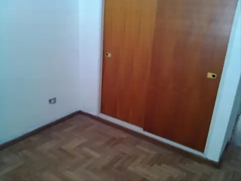 Departamento en Venta en La Plata, $ 450.000