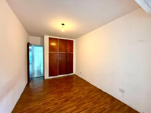 Departamento Venta 2 amb TERRAZA y Parrilla Flores