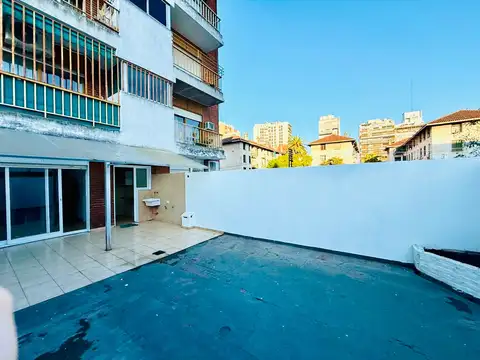 Departamento Venta 2 amb TERRAZA y Parrilla Flores