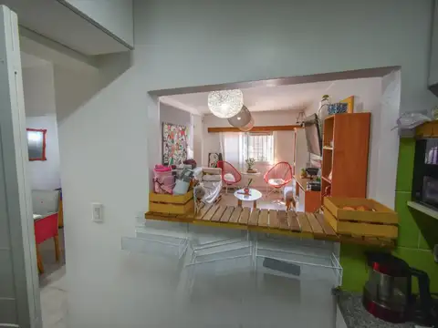 VENTA CASA 4 AMB FLORIDA NORTE C/TERRAZA Y QUINCHO