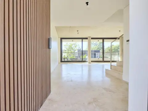 Departamento en Alquiler con 2 cocheras