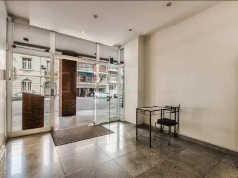 VENTA  Departamento 2 amb. a Mts. de la UB. Belgrano, Caba.