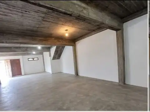 Casa en Venta con 1 cochera