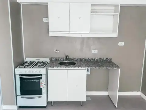 Ramos Mejía 700, Piso 1