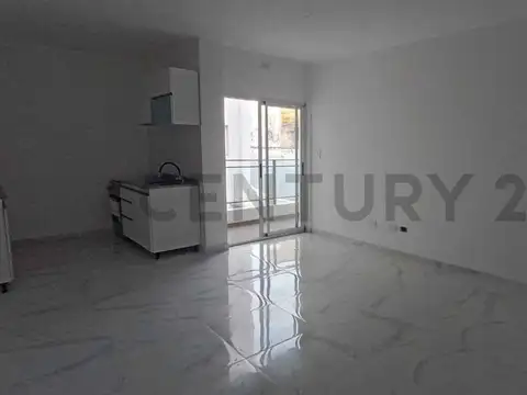 Departamento en Venta en Mataderos, USD 75.000