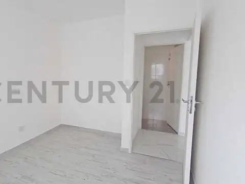 VENTA DEPARTAMENTO 2 AMBIENTES al CONTRAFRENTE en MATADEROS