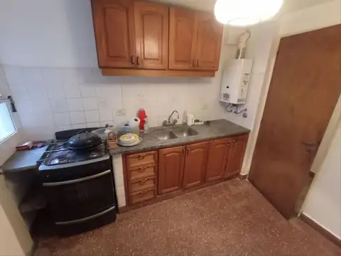 Departamento 5 ambientes con 1 baño