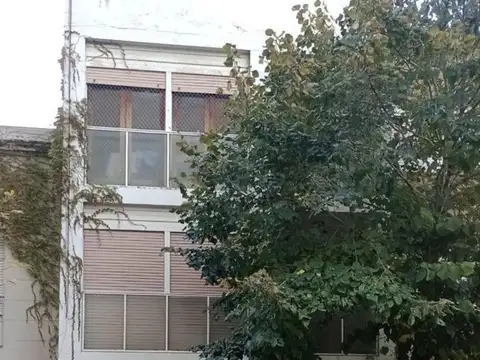 11 e/ 47 y 48  al 700