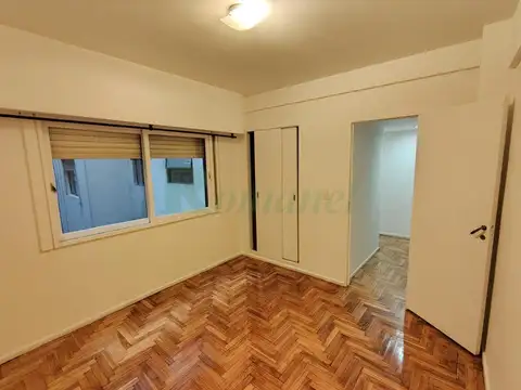 Avenida Directorio 2700, Piso 4°