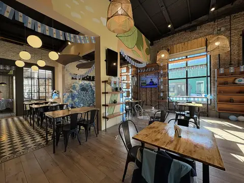 Local en Alquiler en La Plata, $ 2.300.000