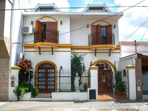 VENTA CASA R. MEJÍA 5 AMB. JARDIN, APTO CRÉDITO
