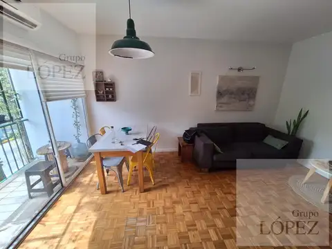 Alquiler Temporario - Departamento en Acassuso de 2 Ambientes con balcón y cochera