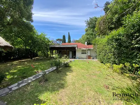 Casa en Venta en Villa Gobernador Udaondo, USD 210.000