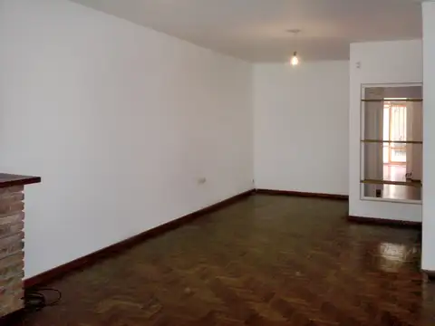 Casa en Venta en General Paz, USD 170.000
