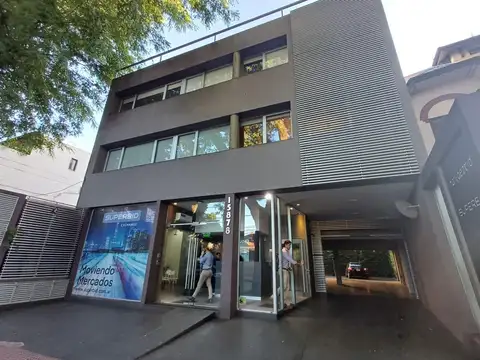 Oficina en venta en block en San Isidro