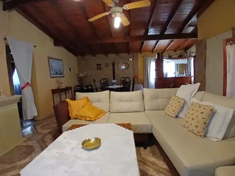 VENTA CASA QUINTA PARQUIZADA EN SAN VICENTE