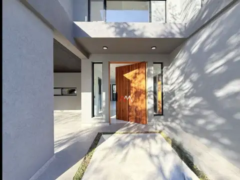 Casa en Venta con 4 cocheras