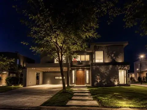 Casa en Venta en Puertos - Barrio Vistas, USD 860.000