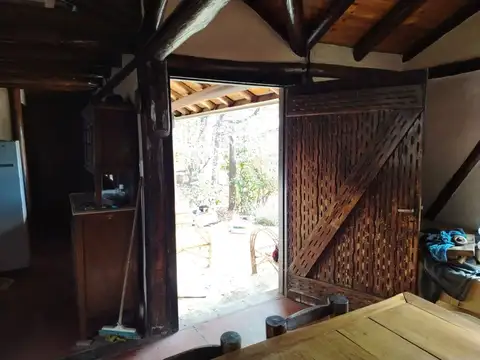 Casa 2 ambientes con 1 baño