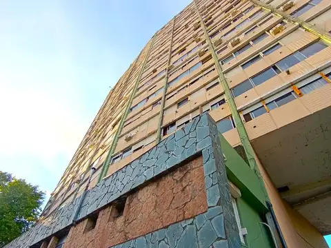 Madero 100