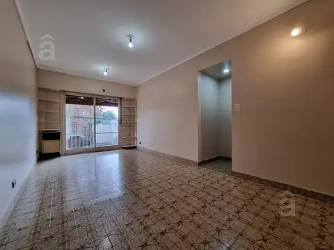 Boulevard Ballester al 5100 esquina Lamadrid
